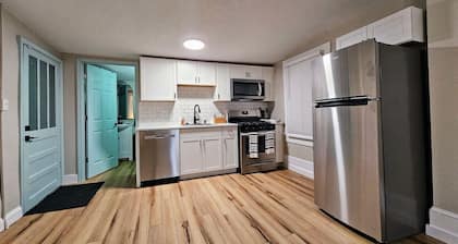Brickhaven Studio: Detached Kitchen turned Studio!