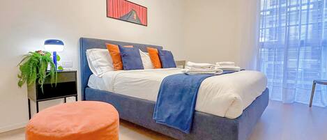 2 quartos, Wi-Fi de cortesia, roupa de cama