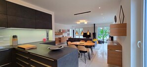 Imagen sin descripción, 4 de 19, botón