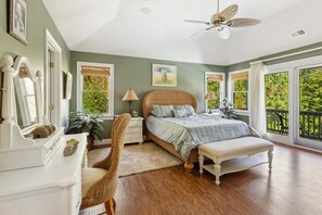 4 bedrooms, desk, iron/ironing board, free WiFi - O'Brien's Cove: Pool, Hot Tub, Golf Resort OBX (Corolla)