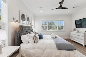 6 Schlafzimmer, Bügeleisen/Bügelbrett, kostenloses WLAN, Bettwäsche