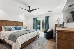 6 chambres, fer et planche à repasser, accès au Wi-Fi (inclus)