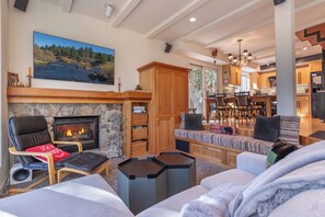 House, 3 Bedrooms, Kitchen, Mountain View | Living area - 3BR Home in Alpine Meadows for 8 (Olympic Valley)