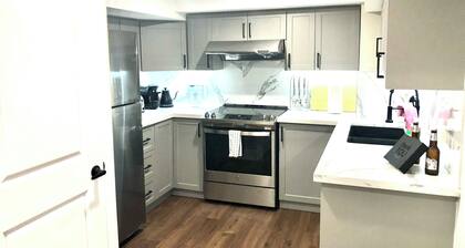 Luxury high rated guest apartment close to all attractions and Airport