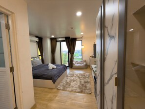 Familien-Dreibettzimmer | Kostenloses WLAN, Bettwäsche