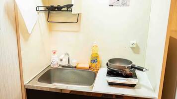 Microwave, stovetop