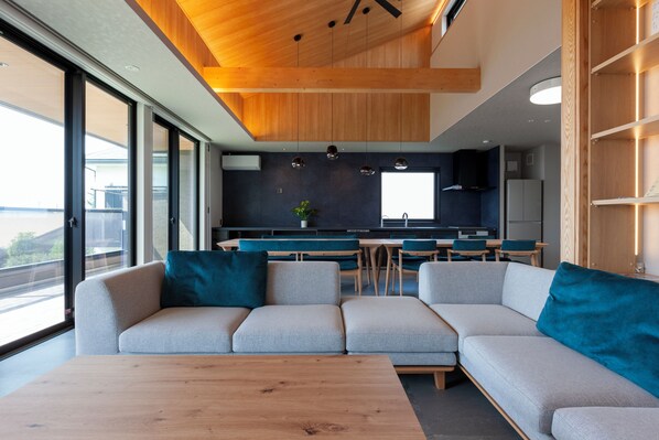 Family House, Garden View | Living area | 32-inch LCD TV with digital channels - DA TATEYAMA con amore (Tateyama)