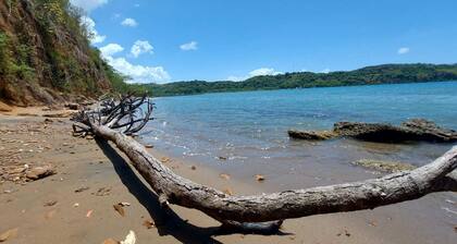 1 double bed in St Thomas, Jamaica
