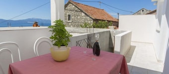 Beachfront Apartments Andrijević