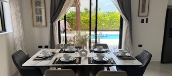 Modern Villa in Punta Cana: 3Bdr, 5Bath, Pool, Wi-Fi, BBQ