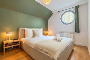 2 camere, una scrivania, ferro/asse da stiro, accesso a Internet