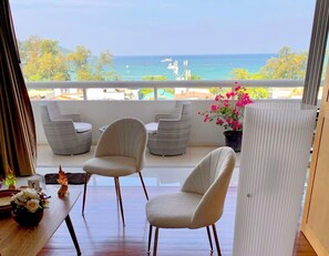 Apartamento superior, vistas al mar | Vistas del balcón