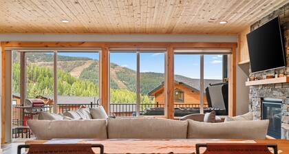 Schweitzer Lux Powder Dreams I Hot Tub I Families