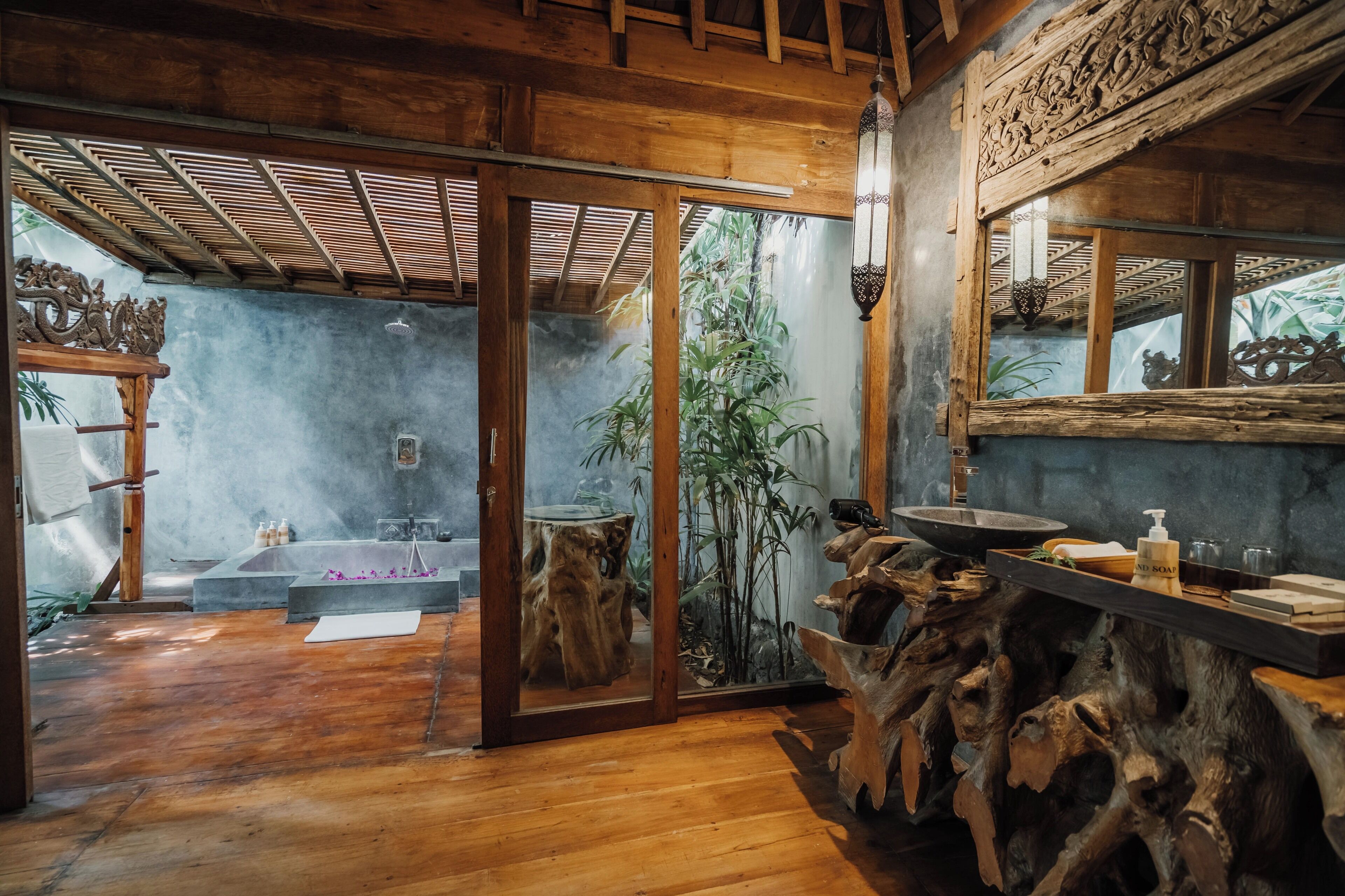 Suite Junior | Minibar, brankas, meja kerja, dan Wi-Fi gratis