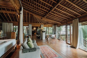 Minibar, in-room safe, desk, free WiFi - Kropak Canggu (Kerobokan)