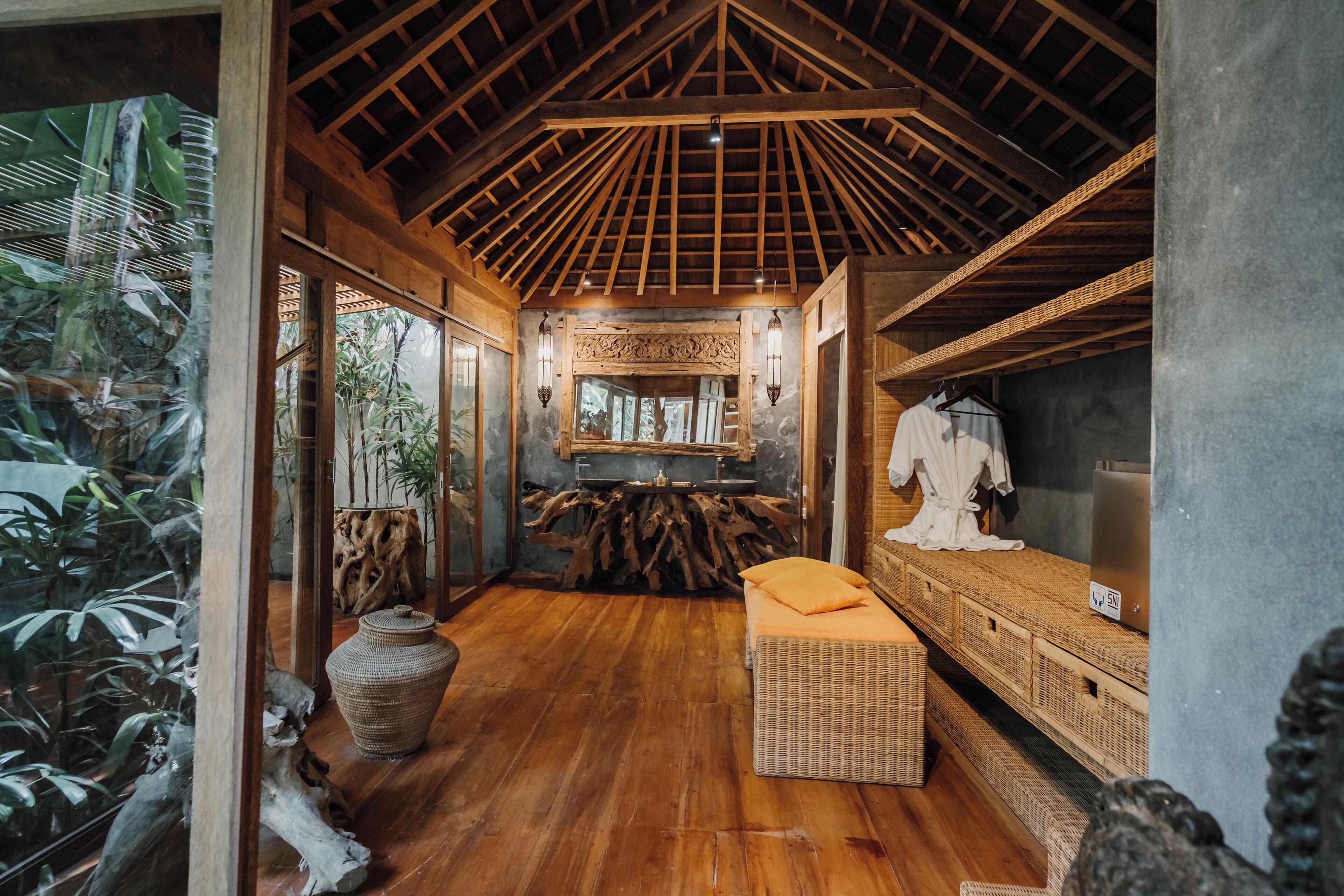 Suite Junior | Minibar, brankas, meja kerja, dan Wi-Fi gratis