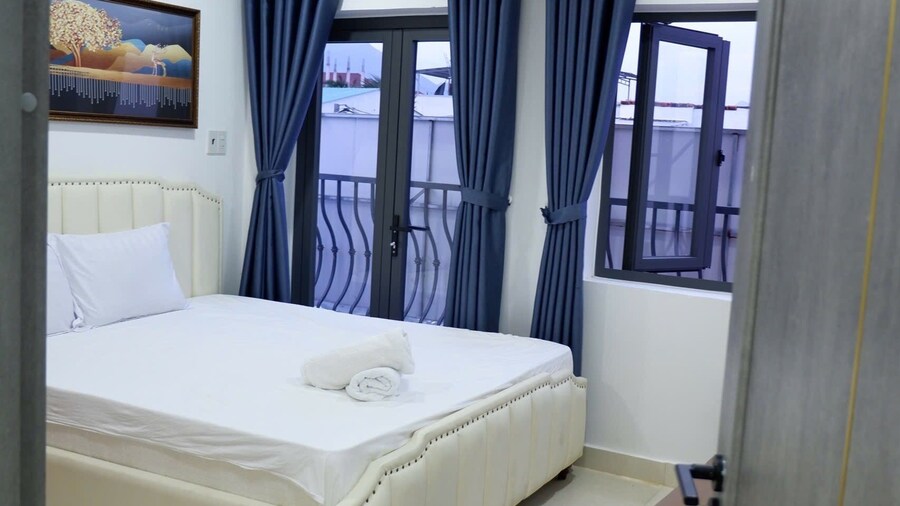 Motel Mys Dung as Motel Lavie