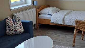 2 sovevĂŠrelser, gratis Wi-Fi, sengetĂžj