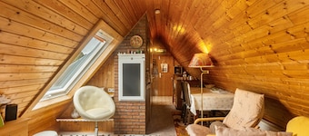 Apartment 'Wohnung Kranich Mit 1 Schlafzimmer' with Lake View and Wi-Fi