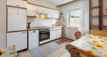 Apartment 'Wohnung Reiher Mit 2 Schlafzimmern' with Lake View and Wi-Fi