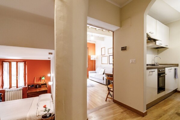 1 bedroom, iron/ironing board, WiFi, bed sheets