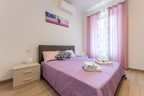 2 Schlafzimmer, Bügeleisen/Bügelbrett, WLAN, Bettwäsche