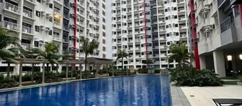 2 BR Fully Furnished Condo in Parañaque Bloom Residences 1134 - Pool and Parking