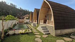 豪華小屋, 泳池景觀 | 花園景