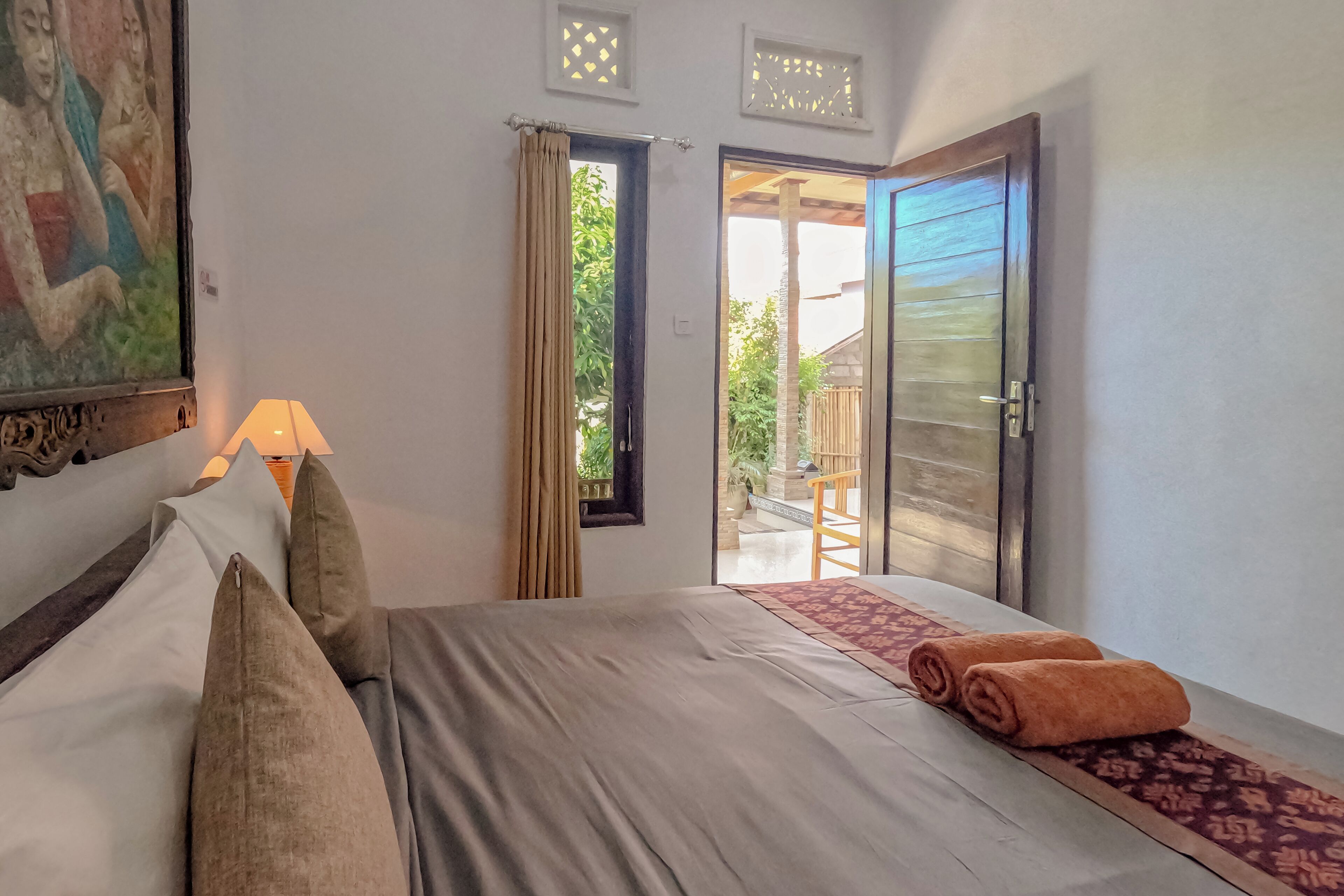 Chambre, salle de bains commune, vue jardin | Wi-Fi gratuit