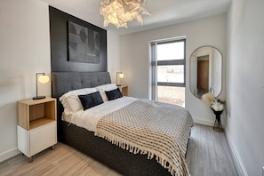 2 chambres, fer et planche à repasser, Wi-Fi gratuit