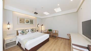 Basic-Doppel- oder -Zweibettzimmer | Zimmersafe, Bügeleisen/Bügelbrett, kostenloses WLAN