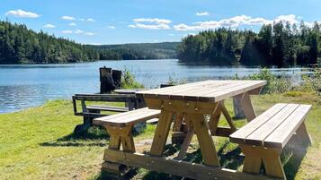 House | Outdoor dining