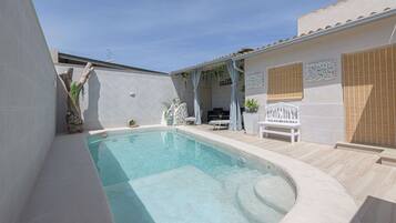 House | Pool | Outdoor pool