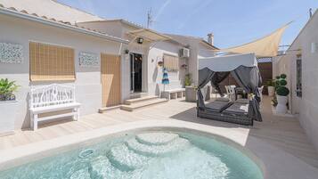 House | Pool | Outdoor pool