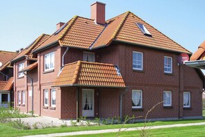 Apartment | Exterior - Wohnung in Petersdorf mit Garten (Fehmarn)
