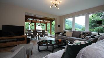 Apartment | Living area