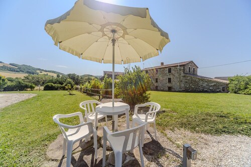 Farmhouse in Marche With Private Pool