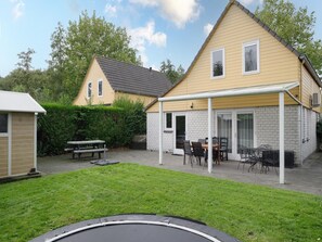 House | Exterior - Spacious Holiday Home With Sauna Near Beach (Wemeldinge)