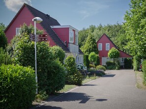 House | Exterior - Spacious Holiday Home With Sauna Near Beach (Wemeldinge)