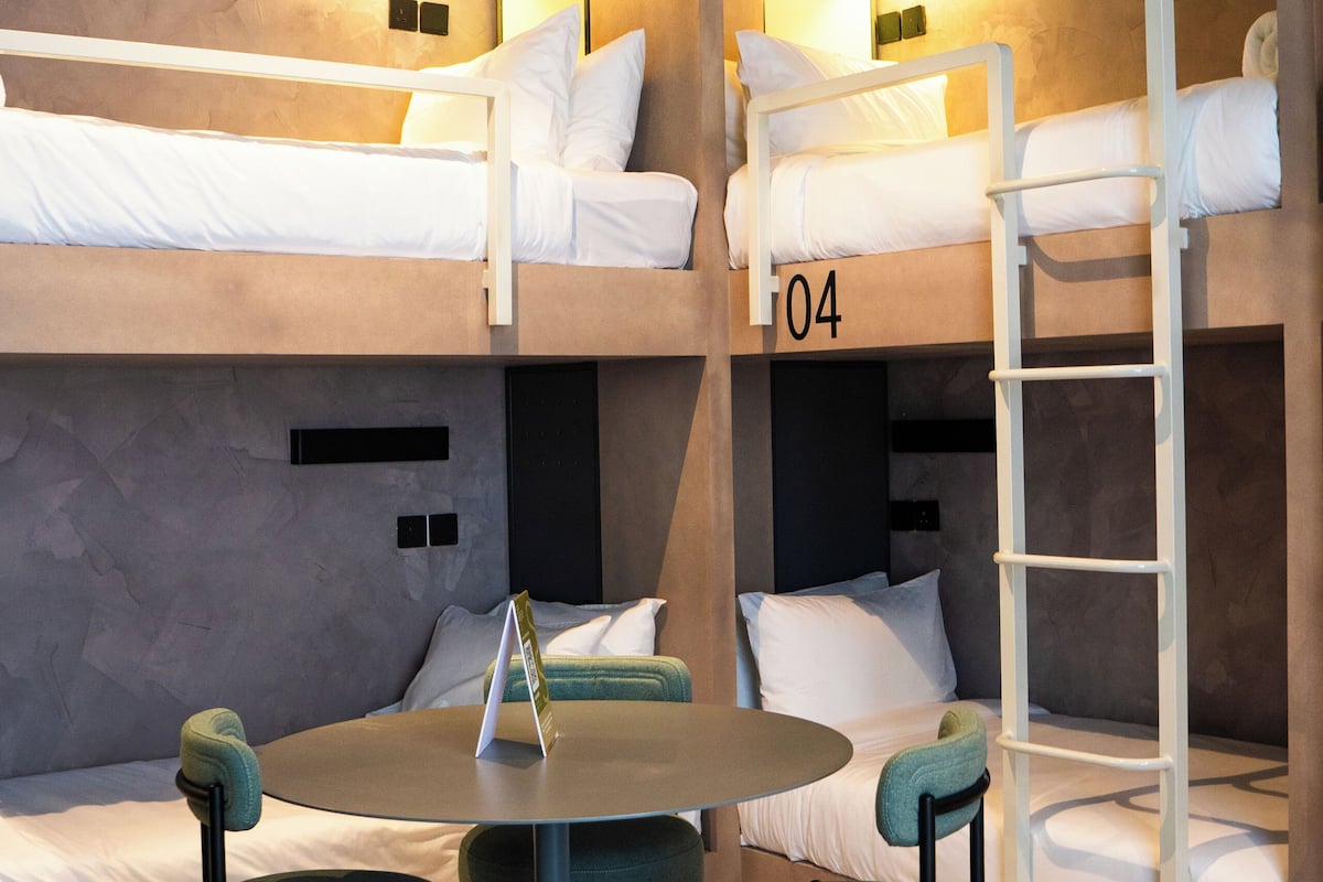 1 chambre, literie de qualité supérieure, couette en duvet d'oie, bureau