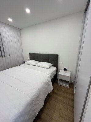 1 bedroom, iron/ironing board, free WiFi, bed sheets - Apartment Ema (Makarska)