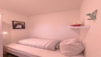 2 bedrooms, individually furnished, bed sheets