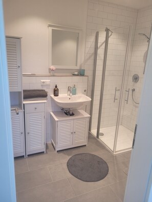 Dusche, Haartrockner