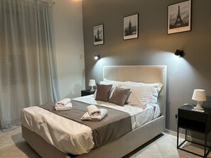 Posillipo | In-room safe, soundproofing, free WiFi - Dimora71  (Naples)