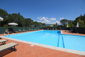 Pool - Farmhouse in Campriano (Arezzo)