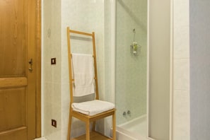 Regadera y bidet