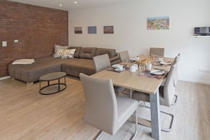 Dining - Holiday apartment Norddeich (Norddeich)