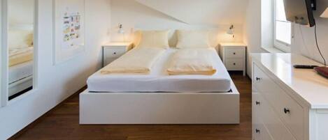 2 Schlafzimmer, Bügeleisen/Bügelbrett, WLAN