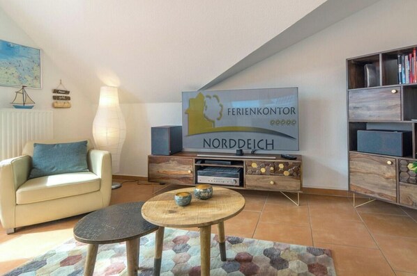 Smart TV, DVD player - Holiday apartment Sonnenplatz 30 (Norddeich)