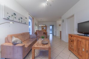 Apartment | Living room